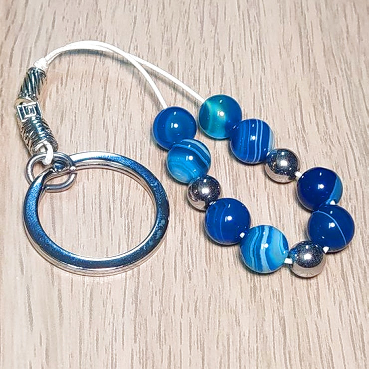 Ημιπολύτιμων λίθων Χρώματα Ελλάδας Μπρελόκ από Αχάτη και Αιματίτη / Κωδικός Προϊόντος: KEY172