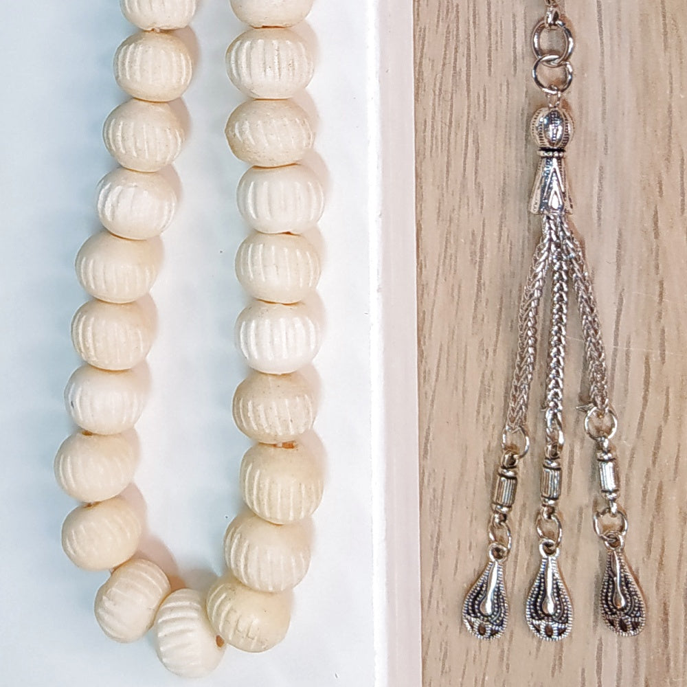 Κομπολόι χειροποίητο από Σκαλιστό Κόκκαλο Καμήλας / Κωδικός Προϊόντος: Ε145